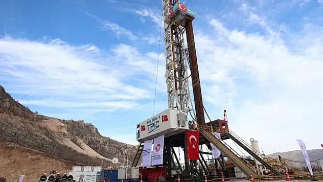 Gabar'da günlük petrol üretimi 35 bin varille rekor kırdı