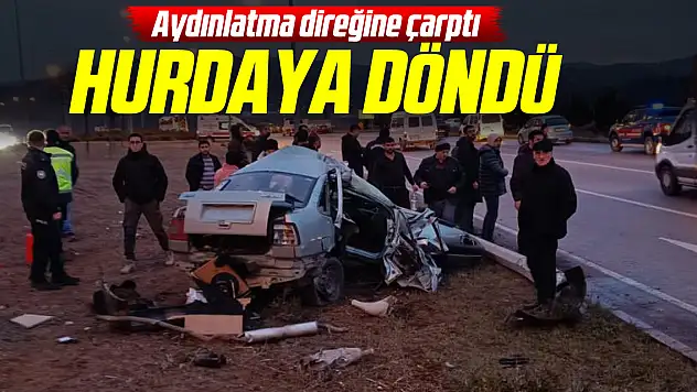 Direğe çarptı hurdaya döndü