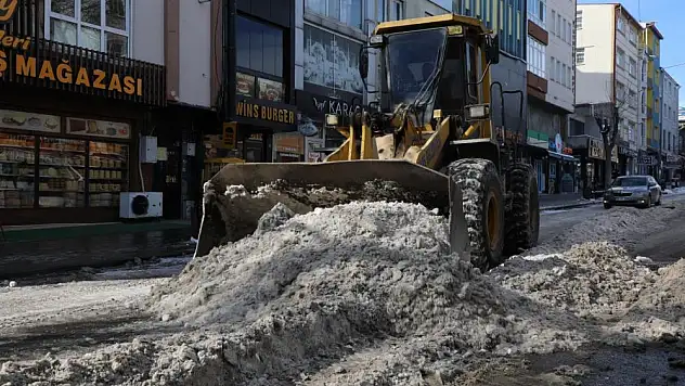 Karla mücadele mesaisi başladı