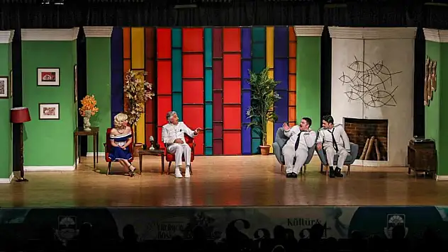 'Süt Kardeşler' büyük beğeni topladı