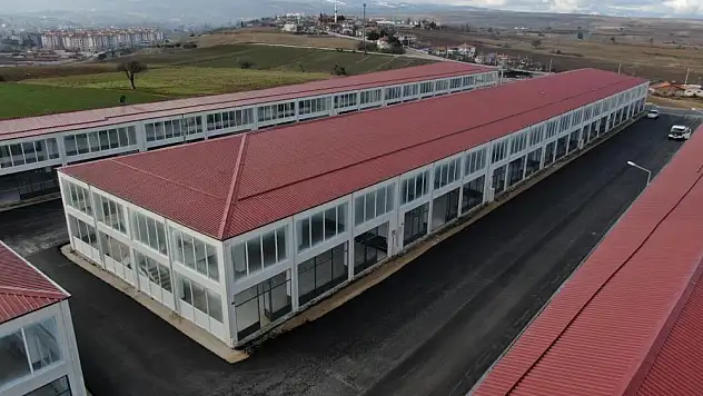 GALERİCİLER SİTESİ ASFALT YOLLARLA KAPLANDI