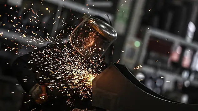 SANAYİ ÜRETİM ENDEKSİ ARTTI