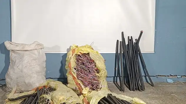 Kablo hırısızı yakalandı