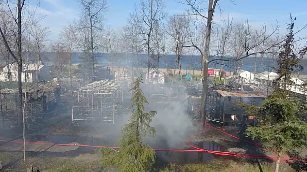 KAMP ALAININDA YANDIN ÇIKTI