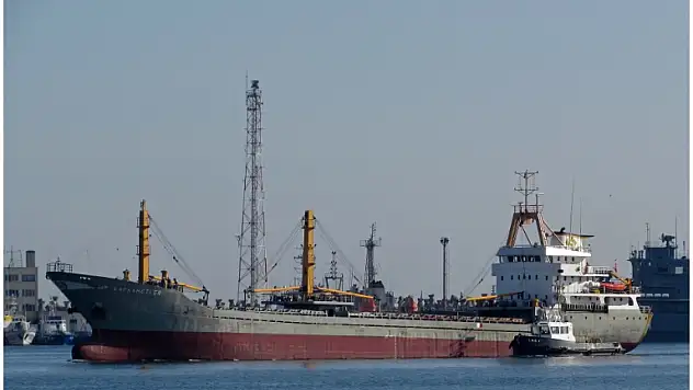 BATAN GEMİNİN KAYIP PERSONELLERİ HALA ARANIYOR