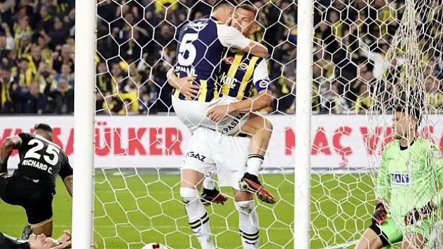 Dzeko, fileleri havalandırdı