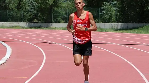 Atletizmde 2 Türkiye rekoru kırıldı