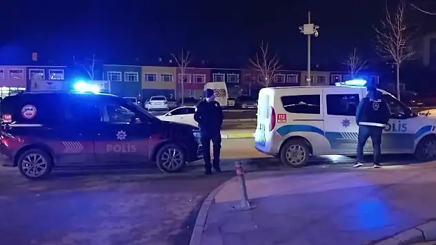 iş arkadaşları arasında bıçaklı kavga