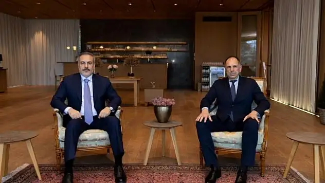Dışişleri Bakanı Fidan, Yunan mevkidaşı Gerapetritis ile bir araya geldi