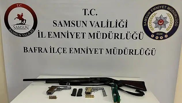 Ruhsatsız silah ve tüfek ele geçirildi