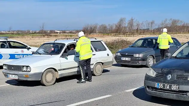 218 araç kontrol edildi