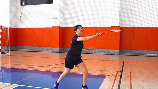 Yıldız, dünya üçüncüsü