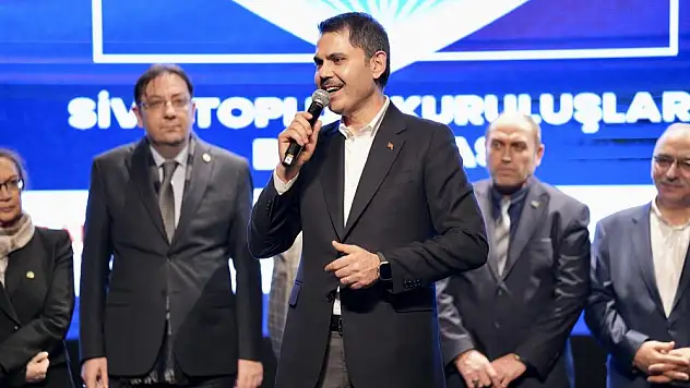 'İNSAN ÖMRÜNDEN 3 YIL YİYEN TRAFİK ÇİLESİNİ BİTİRECEĞİZ'