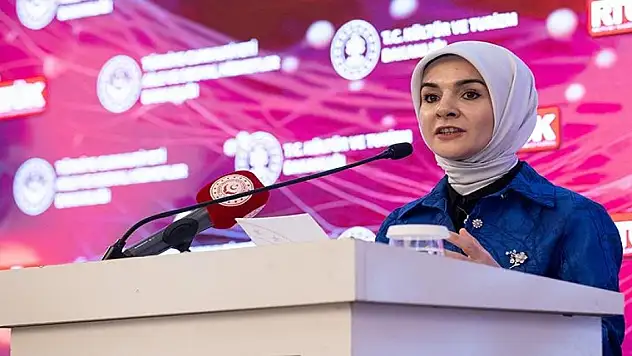 Şiddet sadece kadınları ilgilendiren değil, toplumun temellerini sarsan ciddi bir sorundur