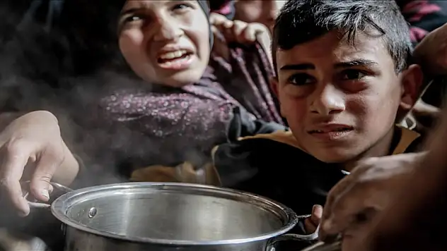 AÇLIK VE SUSUZLUK HAD SAFADA