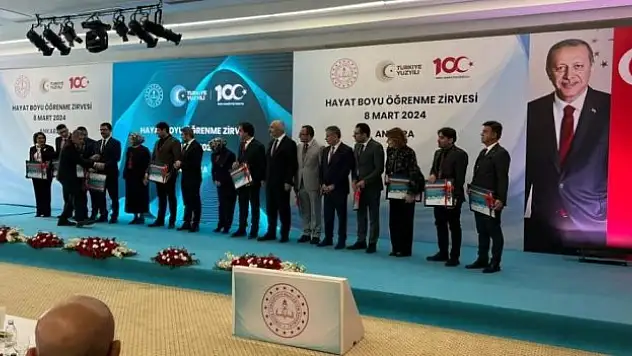 MEB'den halk Eğitim Merkezlerine Ödül