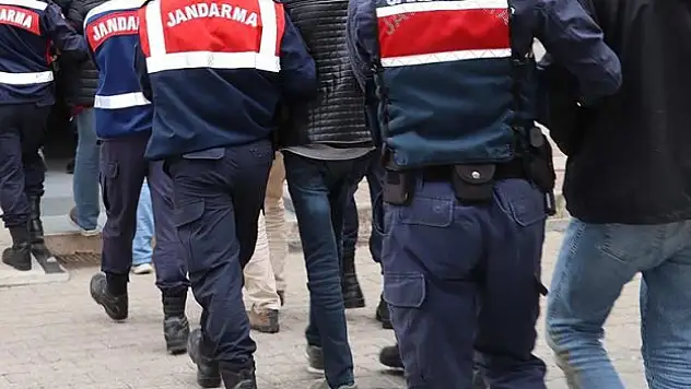 Yunanistan'a kaçmaya çalışan 14 terör örgütü üyesi yakalandı