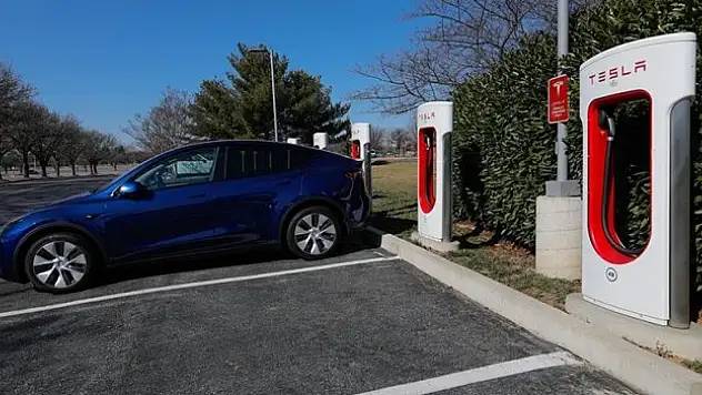 Tesla'nın Türkiye satışlarındaki düşüş devam ediyor