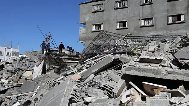 Gazze'de can kaybı 31 bin 184'e yükseldi