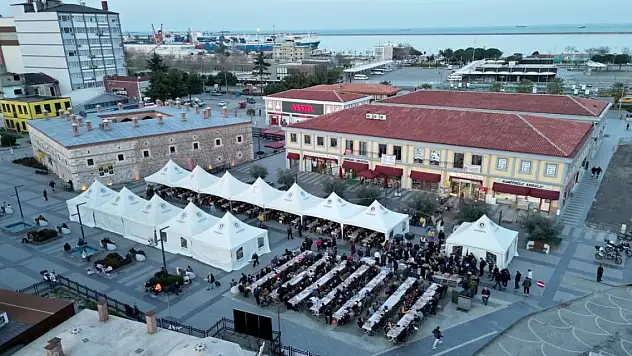 SAMSUNLULAR İFTARDA BULUŞTU