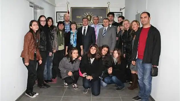 Yabancı Öğrenciler MEM' de