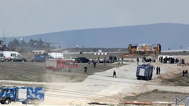 Konya'da askeri eğitim uçağı düştü