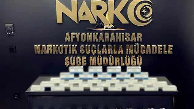 Uyuşturucu haplarla yakalandı