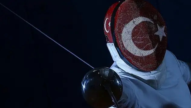 Milli eskrimciler, üç ülkede piste çıkacak