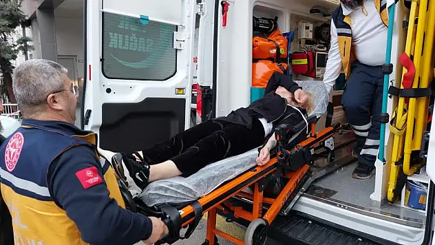 Polise şikayete giden karısını tüfekle vurdu