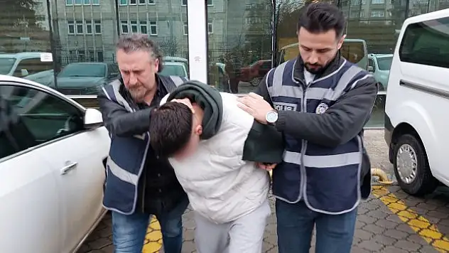 Bıçakla Yaralamaya Tutuklama