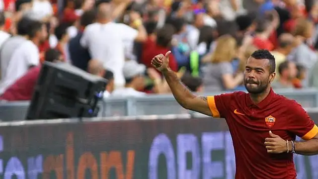 Ashley Cole, Premier Lig Şöhretler Müzesi'ne seçildi