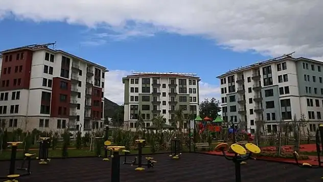 Depremzede hak sahiplerinin yarısından çoğunun evi hazır