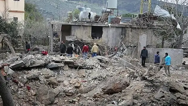 İsrail'in Lübnan'a yönelik hava saldırısında 7 kişi hayatını kaybetti