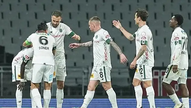 Konyaspor Süper Ligi 'güvenli bölgede' bitirme peşinde