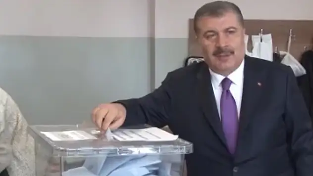 Sağlık Bakanı koca oyunu Üsküdar'da kullandı