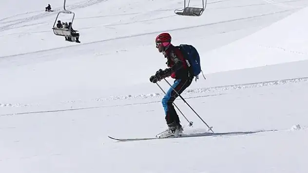 Kayak merkezlerinde en fazla kar kalınlığı Hakkari'de ölçüldü
