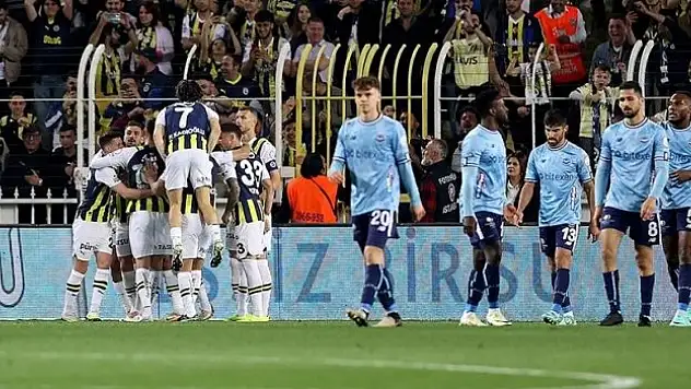 Fenerbahçe zirve yarışında hata yapmadı