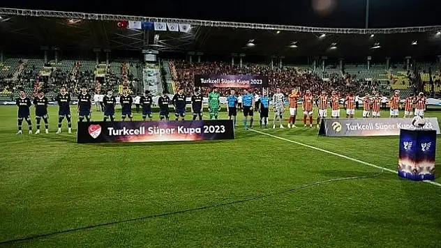 Yarıda kalan Süper Kupa maçı tarihe geçt