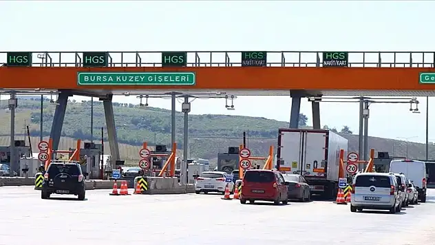 İstanbul-İzmir Otoyolu'nda bayram tatili hareketliliği sürüyor