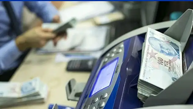 Fon büyüklüğü 903 milyar lirayı aştı