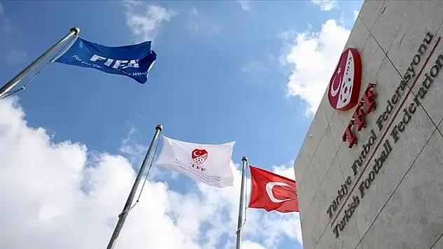 TFF, Süper Lig'de sezon sonuna kadar kritik maçlara yabancı VAR görevlendirecek