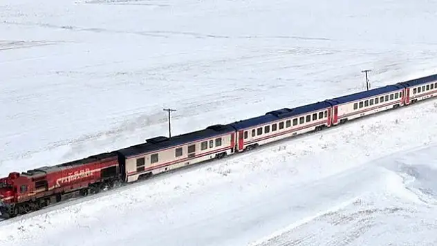 35 bini aşkın yolcu