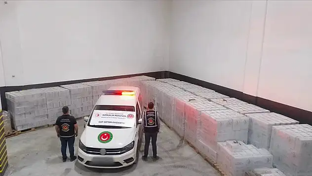 12,5 ton kaçak alkollü içkiye el konuldu
