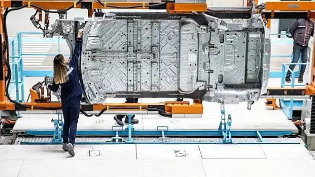 TOGG, üçüncü modeli T8X'in çalışmalarına başladı