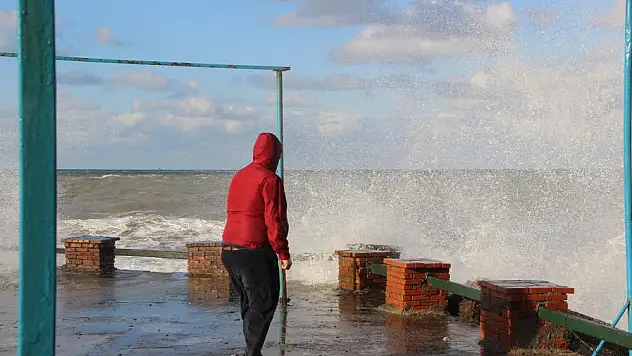 Batı Karadeniz'de fırtına uyarısı