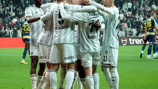 5 Maçın sonunda galibiyet