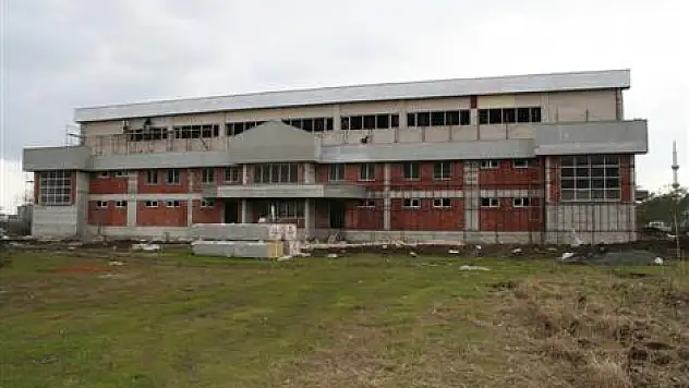 Tekkeköy'de Spor Salonu inşaatı