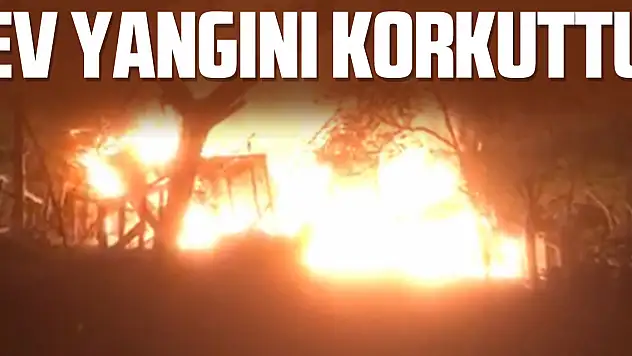 Ev Yangını Korkuttu