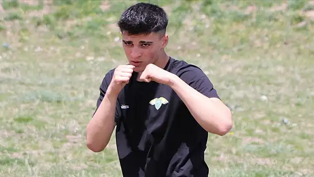 Kendisini denemek için başladı, Avrupa Şampiyonası'na hazırlanıyor