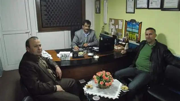 Türe, 'İçtiğiniz çayın, kurduğunuz sofranın tadında ben varım'